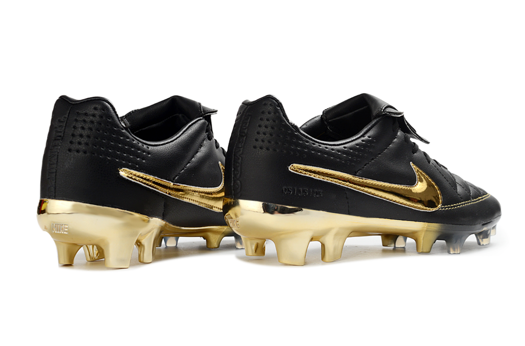 Nike Tiempo R10