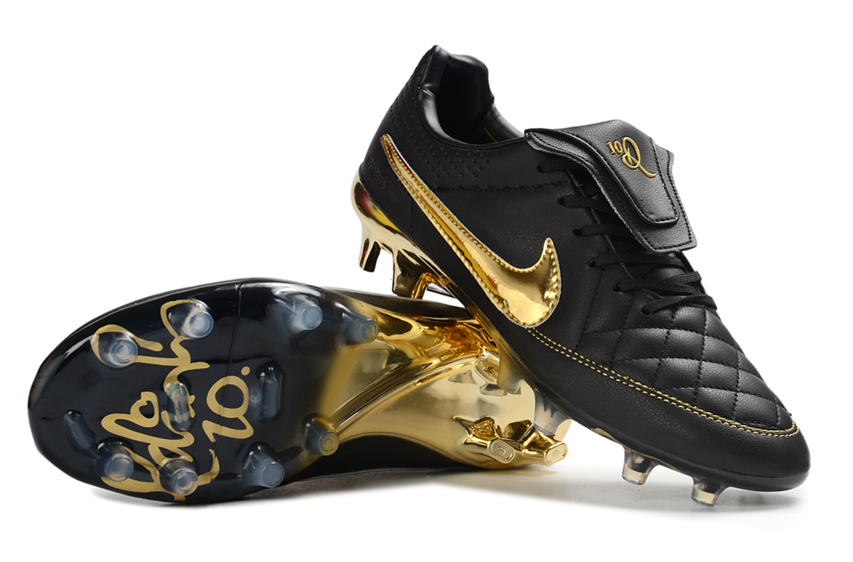 Nike Tiempo R10